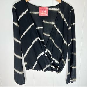 Gypsy & Gold Tie Dye Faux Wrap Front Top Blouse Sz M Black Bell Sleeves